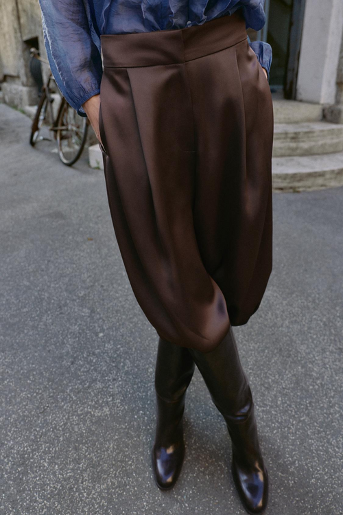 PANTALÓN DE ESTILO RELAJADO